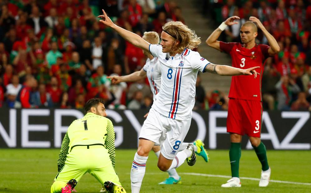 欧洲杯葡萄牙vs德国c罗长途奔袭,欧洲杯预选赛c罗绝杀冰岛