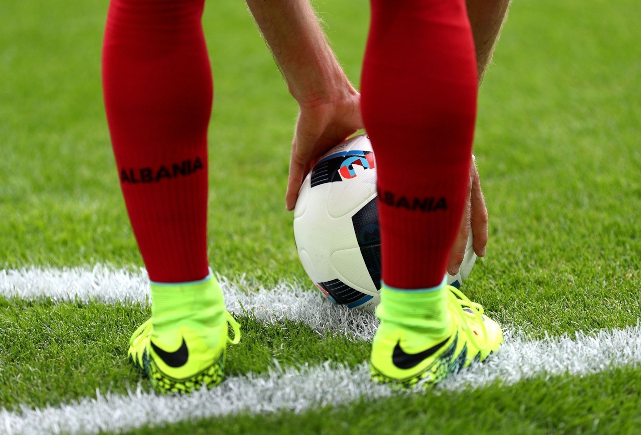 足球鞋知识科普之如何挑选足球鞋,综合性比较强的足球鞋推荐