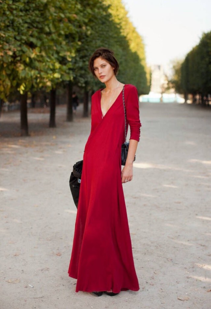 怎样的高跟鞋显腿细,穿怎样的高跟鞋不显腿粗