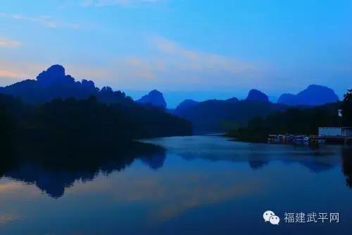 福建省梁野山,福建梁野山