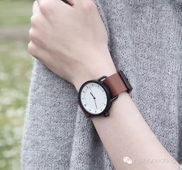 没块好看的表，我都不好意思露手腕