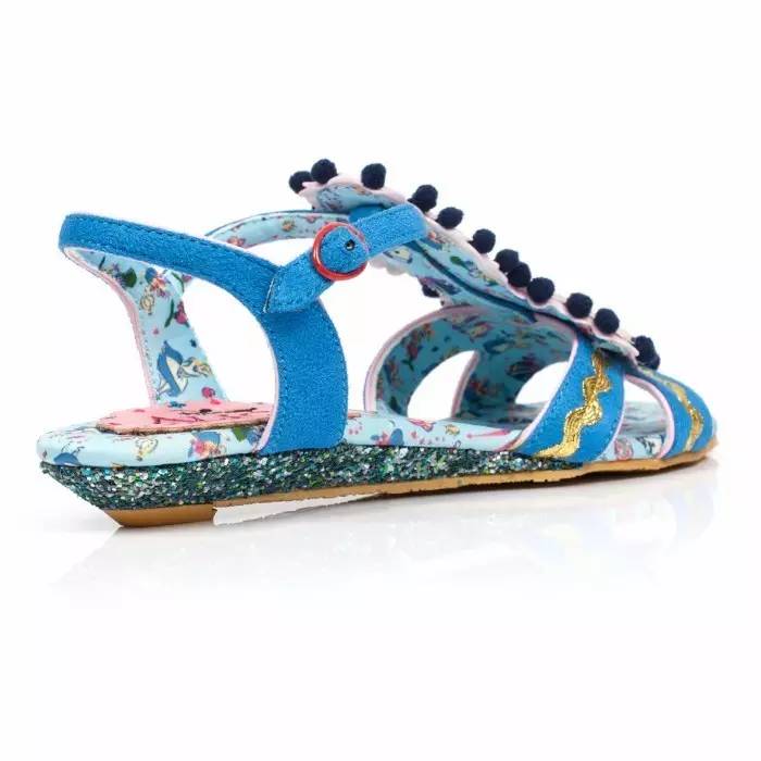 鞋履上的梦游仙境