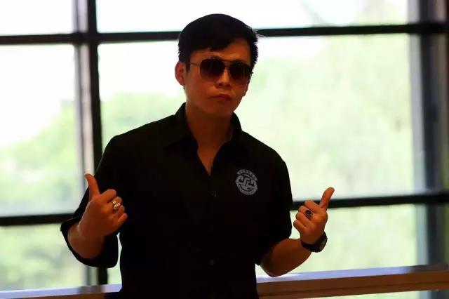 此“奔”非彼“奔”，姿势涨的不要不要的