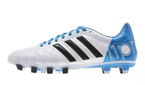 欧洲杯最贵的球星,2016欧洲杯c罗球鞋