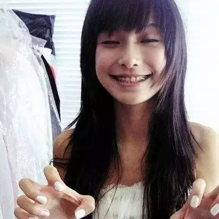 范冰冰和angelababy红毯 (范冰冰angelababy 同台)