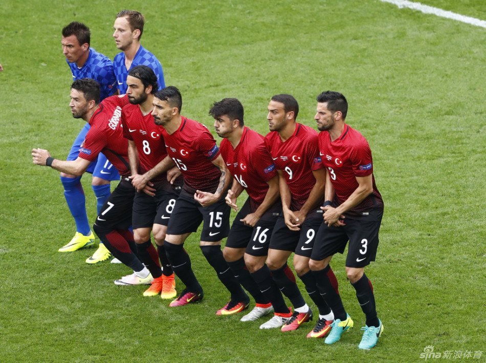 阿迪耐克彪马支持的欧洲杯队,欧洲杯阿迪达斯赞助的国家队