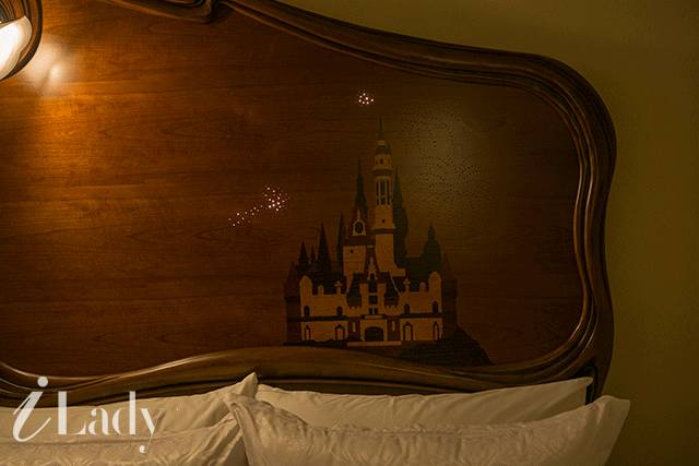 迪士尼不能带自拍杆个人怎么拍照,去上海迪士尼可以带自拍杆进去吗