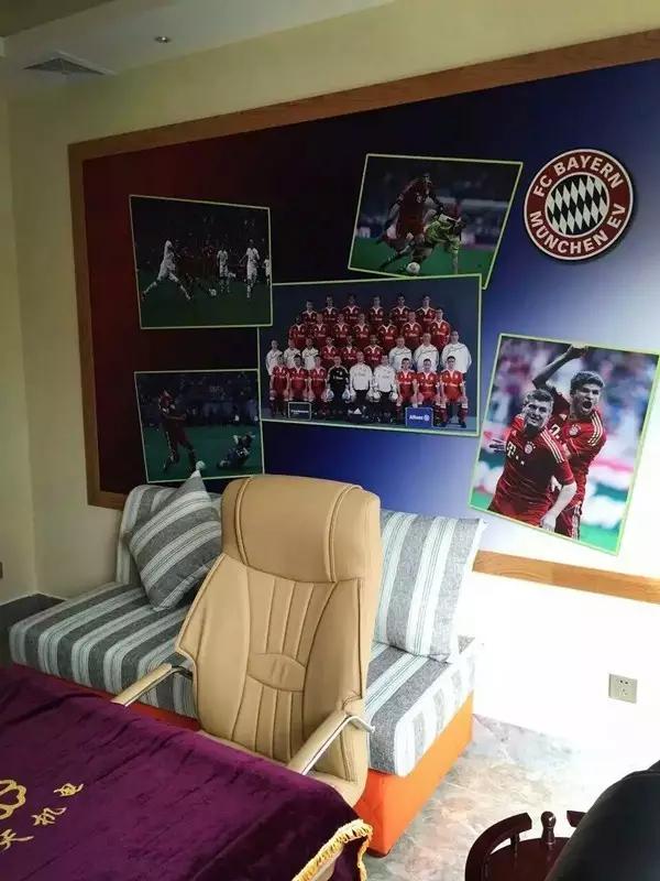 海口特色餐厅推荐,哈尔滨足球主题餐吧