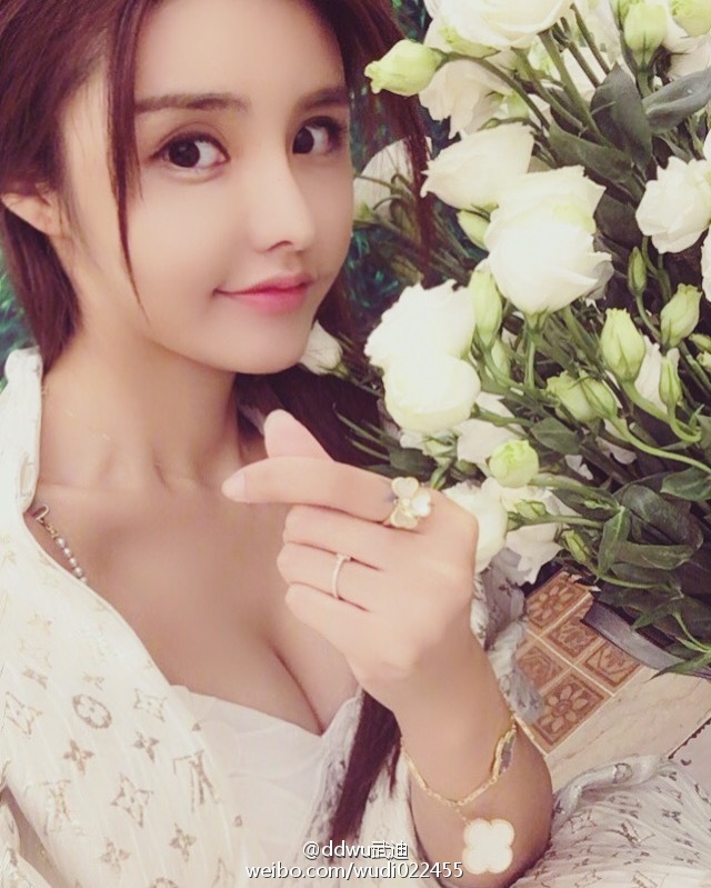 “国民老公”王思聪韩国打人？事件升级疑似炒作