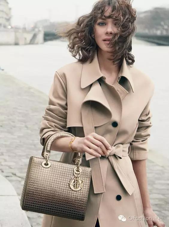 别嫌弃带LOGO的包了，那是你没挑对！