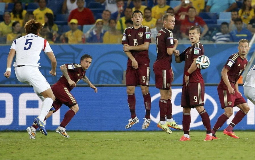 狭路相逢智者胜辩论赛问题,狭路相逢勇者胜辩论赛