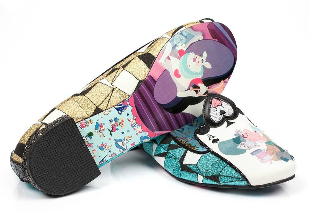 鞋履上的梦游仙境