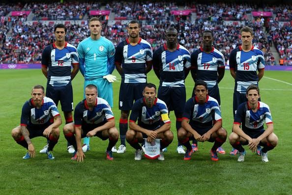 基情满满的大英国为何会有相爱相撕的两只球队携手出线？