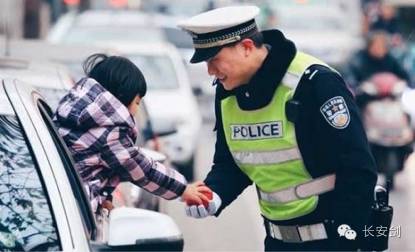 警察执法不合规定找哪个部门,作为一名警察执法被拒绝怎么处理