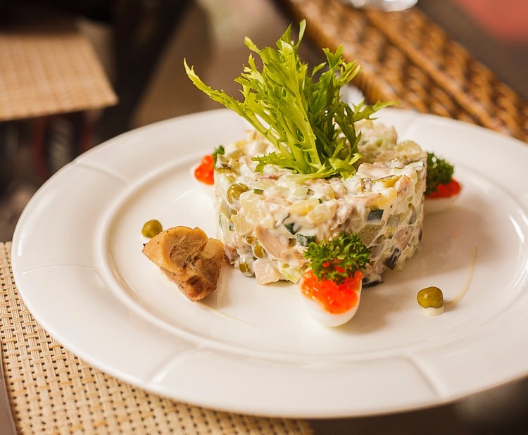 黑森林bar酒吧看欧洲杯,曲屏酒吧看欧洲杯