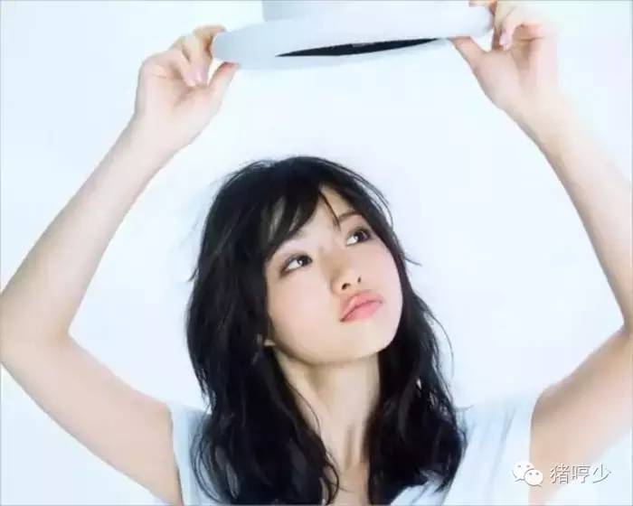 庆幸，男女通杀的Plump唇不用动刀