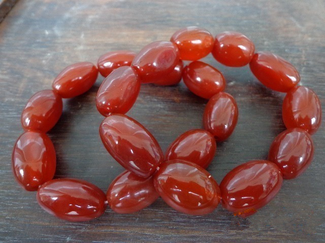 玛瑙佩戴有属相禁忌吗,缠丝玛瑙佩戴禁忌