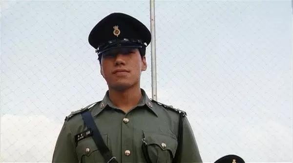 监狱风云张耀扬叫什么名字,徐锦江张耀扬的电影全集