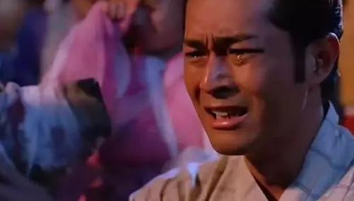 我老婆她不听话！我先把她吹起来，再狠狠地打！