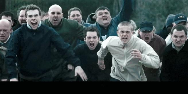 俄罗斯和英国的足球流氓斗殴,英国足球流氓被俄罗斯揍