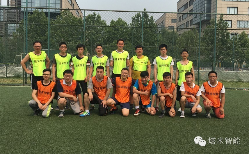 塔米燃情欧洲杯原来直播解说机器人的爸爸们都是球迷