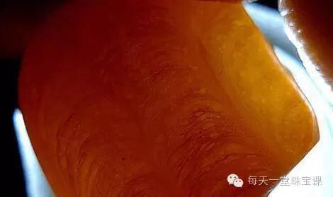 认识假蜜蜡没什么了不起，90%的人都被优化蜜蜡给“坑”了！