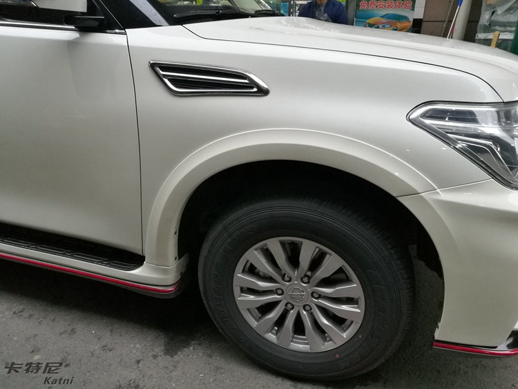 途乐nismo大包围喷漆教程,日产途乐改装包围