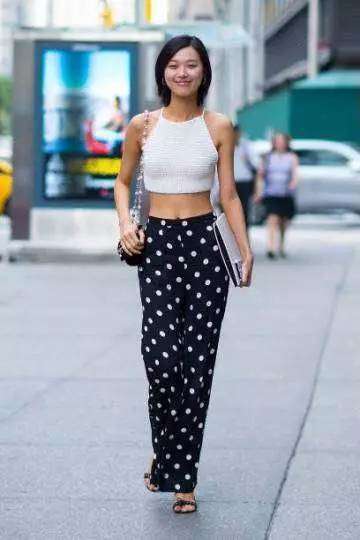 缁村瘑澶х闈㈣瘯妯＄壒,缁村瘑澶х绉诲笀涓婃捣