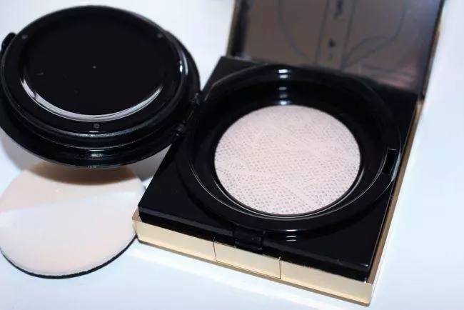 ysl新款粉气垫真假,ysl圣罗兰聚焦光感蕾丝气垫