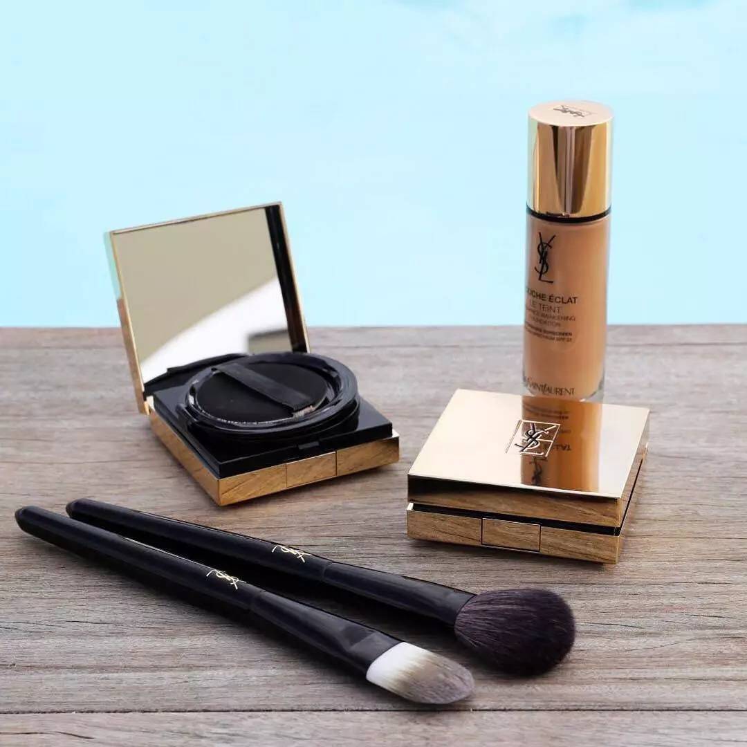 ysl新款粉气垫真假,ysl圣罗兰聚焦光感蕾丝气垫