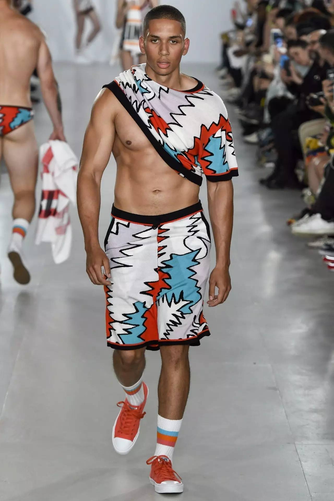 编辑说|这个伦敦男装周跟胖子无缘