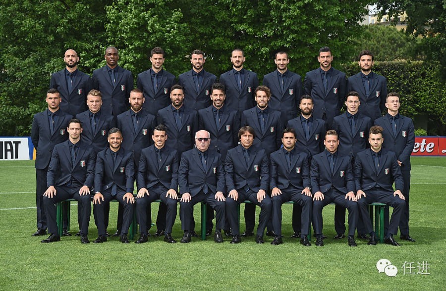 瓒崇悆鍓緫婊戣藩鍚堥泦,瓒崇悆鍘熷湴鑸旂悆