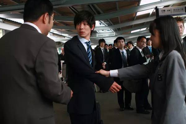 日本近几年值得一看的电影,推荐近三十年十部日本电影