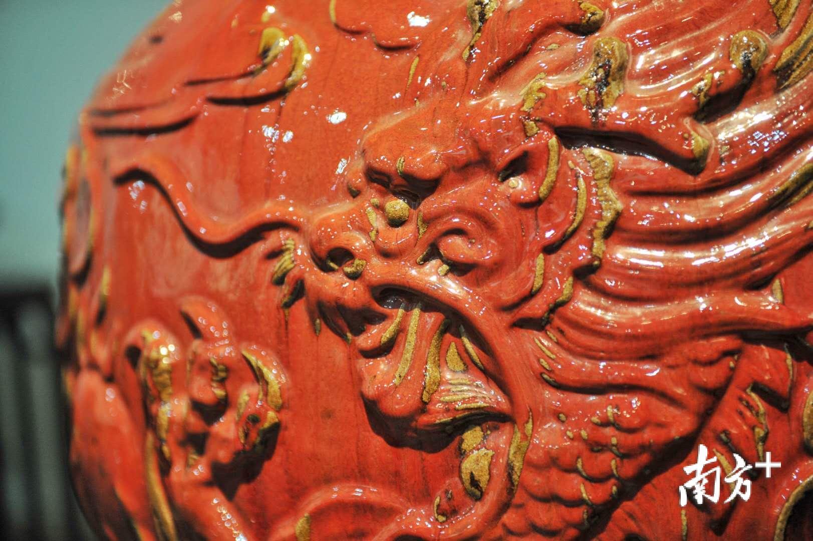 香奈儿红全色系，心动吗？佛山人在几百年前就研究透了