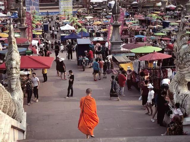 为啥别人苹果拍的照片清晰又好看,为什么苹果手机拍的照片不好看