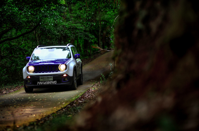 自由侠jeep试驾视频,jeep自由侠试驾第一人称