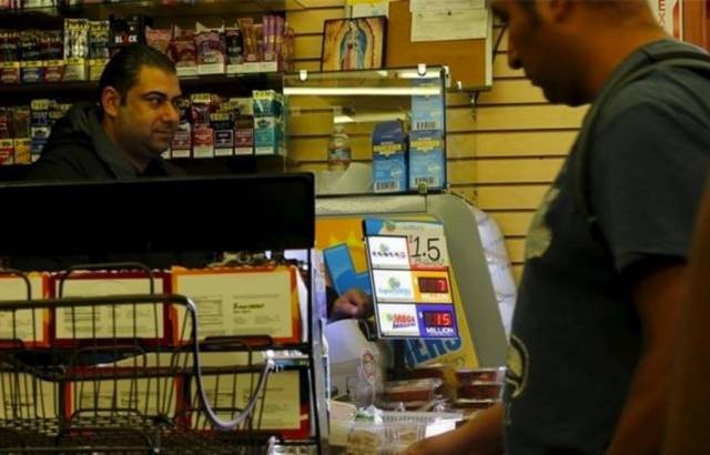 美国彩票中奖16亿美元,美国彩票独中10亿美元