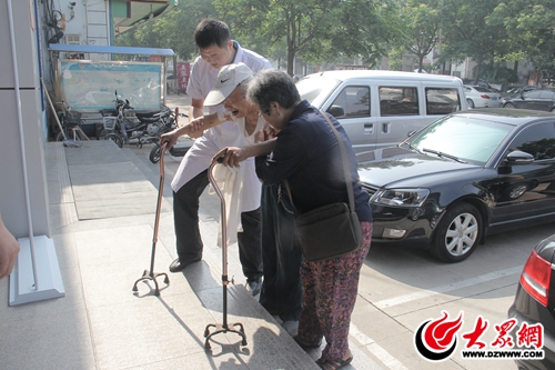 残联义诊活动,义诊残疾人