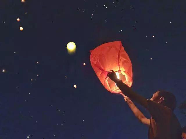 为啥别人苹果拍的照片清晰又好看,为什么苹果手机拍的照片不好看