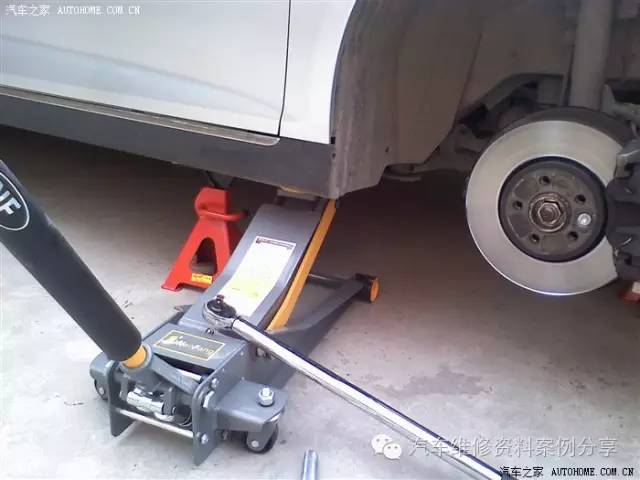 荣威rx51.8t更换正时皮带,荣威550更换正时皮带教程