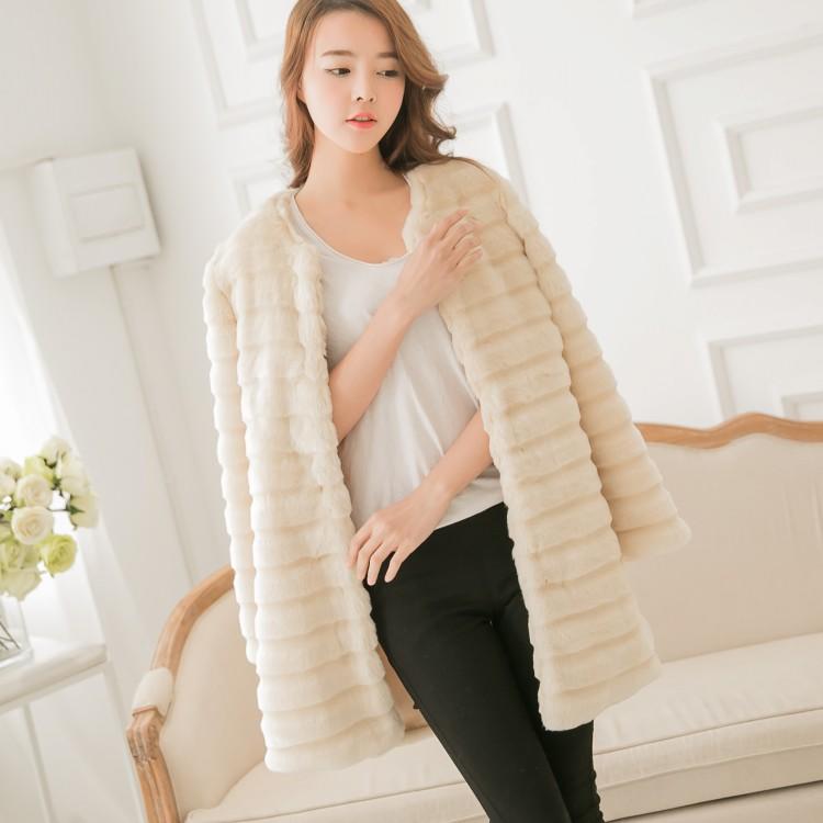 假皮草怎么搭配,假皮草长款