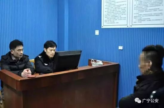 男子侮辱烈士获刑2年并公开道歉,男子踩踏国旗获刑10个月