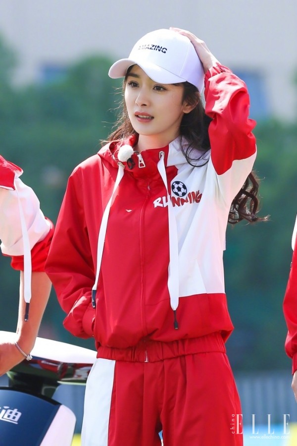 杨幂新剧的导演是谁,杨幂做制片人的微电影