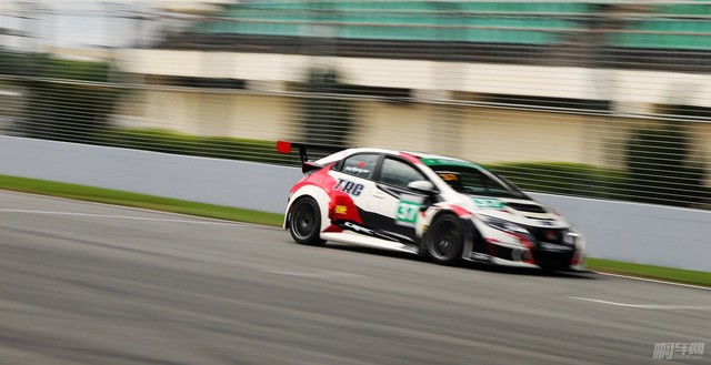 周末别宅啦快来看泛珠赛车节第一天的精彩花絮