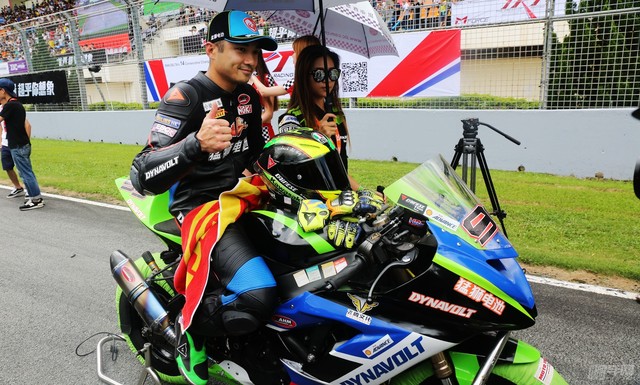 周末别宅啦快来看泛珠赛车节第一天的精彩花絮