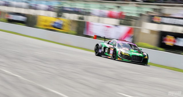 周末别宅啦快来看泛珠赛车节第一天的精彩花絮