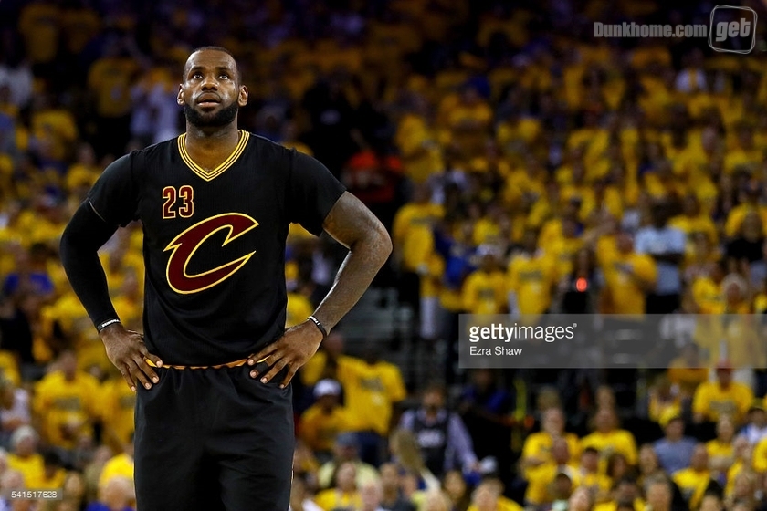 骑士历史首冠,2016勇士骑士总决赛g7