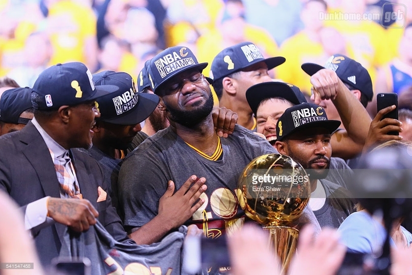 骑士历史首冠,2016勇士骑士总决赛g7