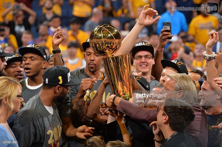 骑士历史首冠,2016勇士骑士总决赛g7