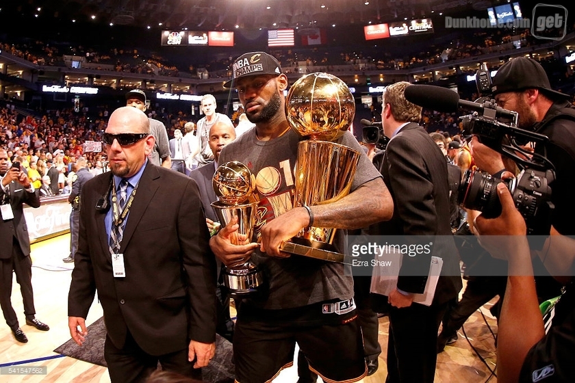 骑士历史首冠,2016勇士骑士总决赛g7